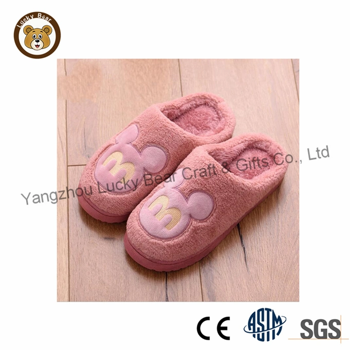 Wholesale Closed Toe Indoor Hotel Slippers