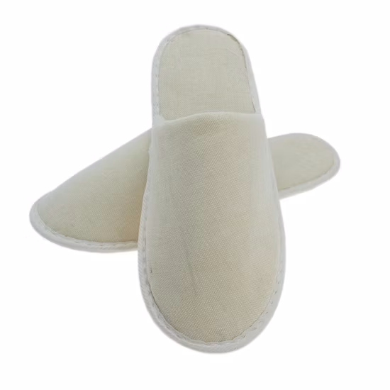 호텔은 로고가 있는 맞춤형 폐쇄형 발가락 일회용 슬리퍼를 공급합니다.